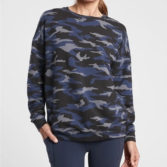 Athleta Tops - ATHLETA STUDIO TO STREET PRINTED BLUE CAMO SWEATSHIRT